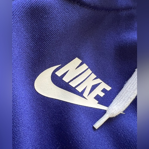 Women's Nike with White trim Full Zip hoodie Jacket blue - Picture 3 of 5